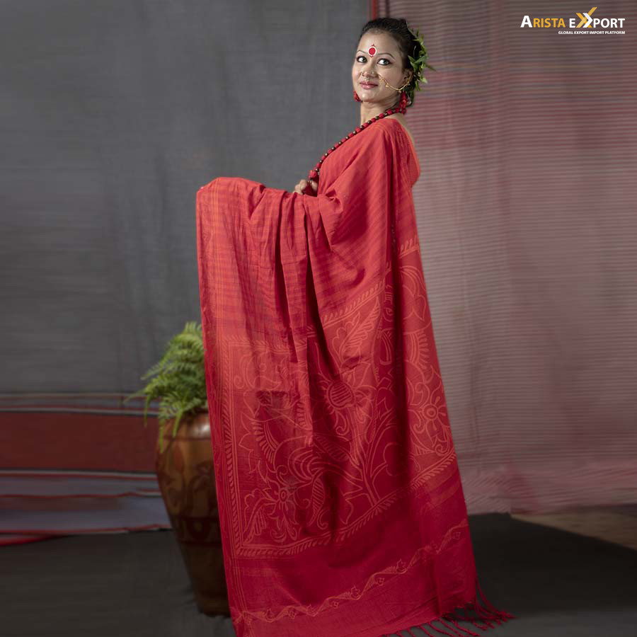 Red handloom saree import from Bangladesh.