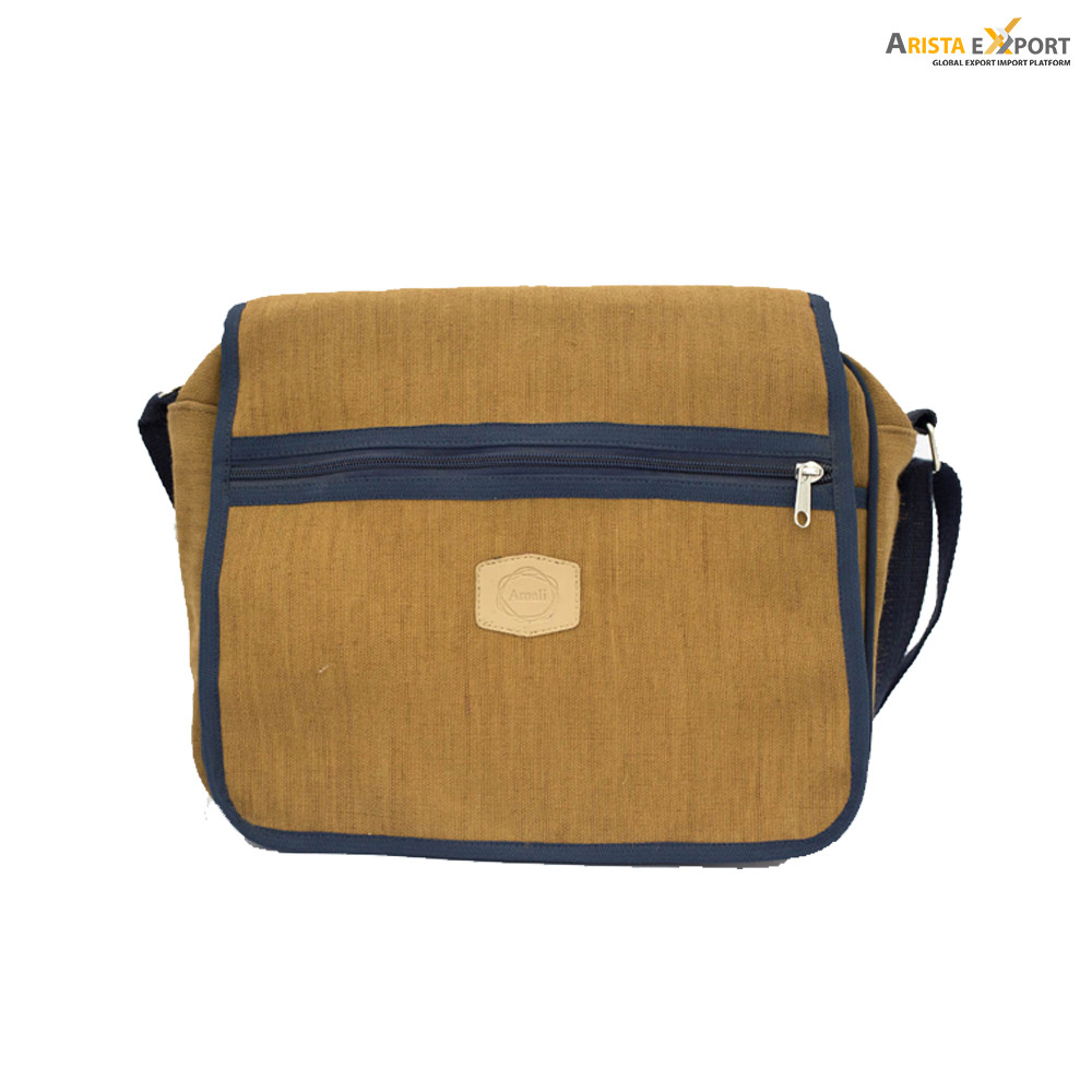 Hammonds Flycatcher Stylish Men's Side Messenger Bag at Rs 1152/piece |  Genuine Leather Side Bag in Kolkata | ID: 26028345355